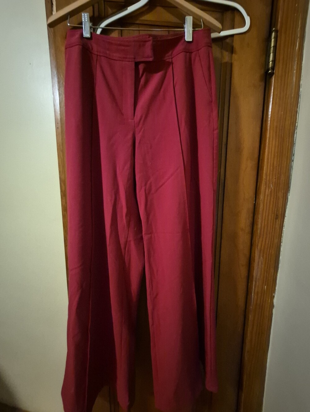 Moda International Red Wide Leg Trousers Size 8 Trendy Professsional Dress Pants